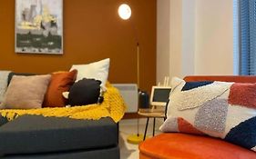 Paramount City Living 105